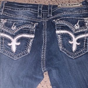 Rock revivals Capris